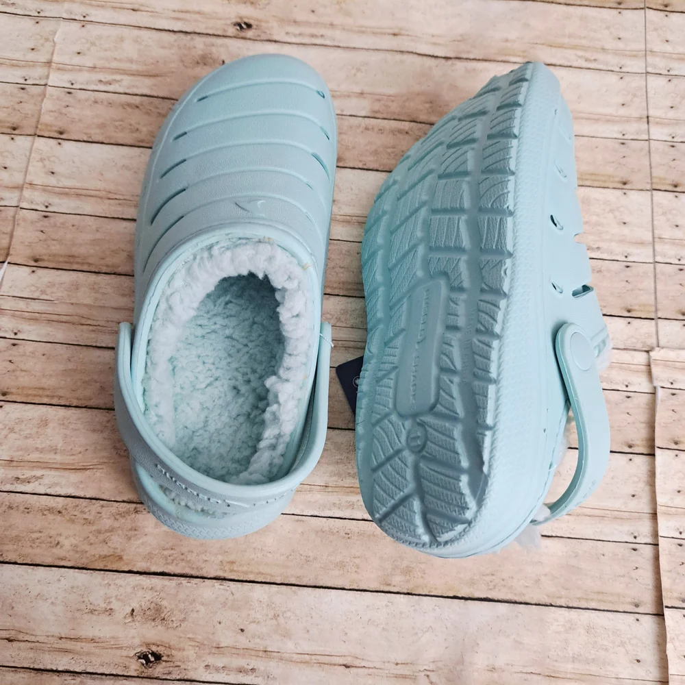 Rugged Shark Unisex Toddler Kids Mint Green Fleece-Lined Clogs Slippers